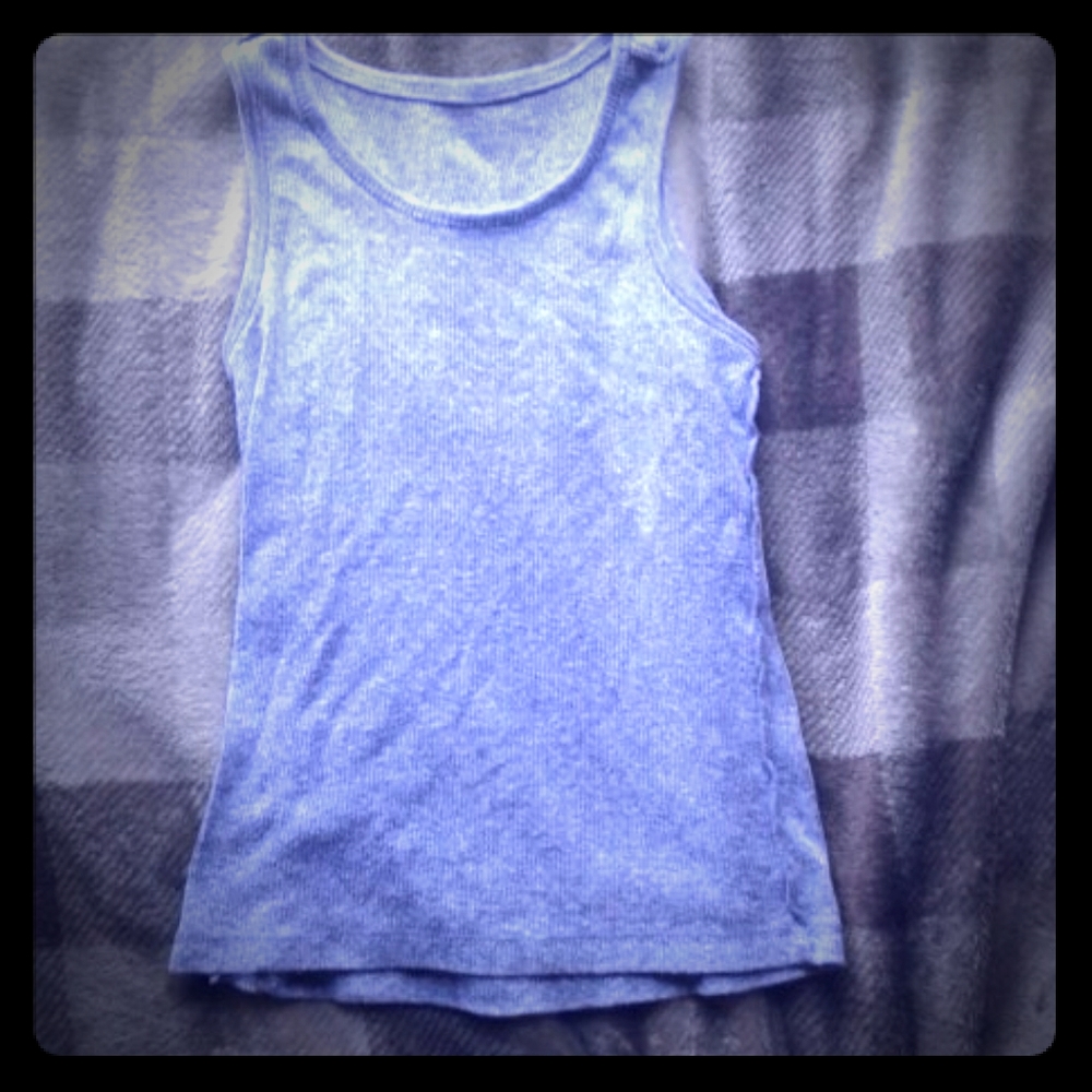 Grey tank top